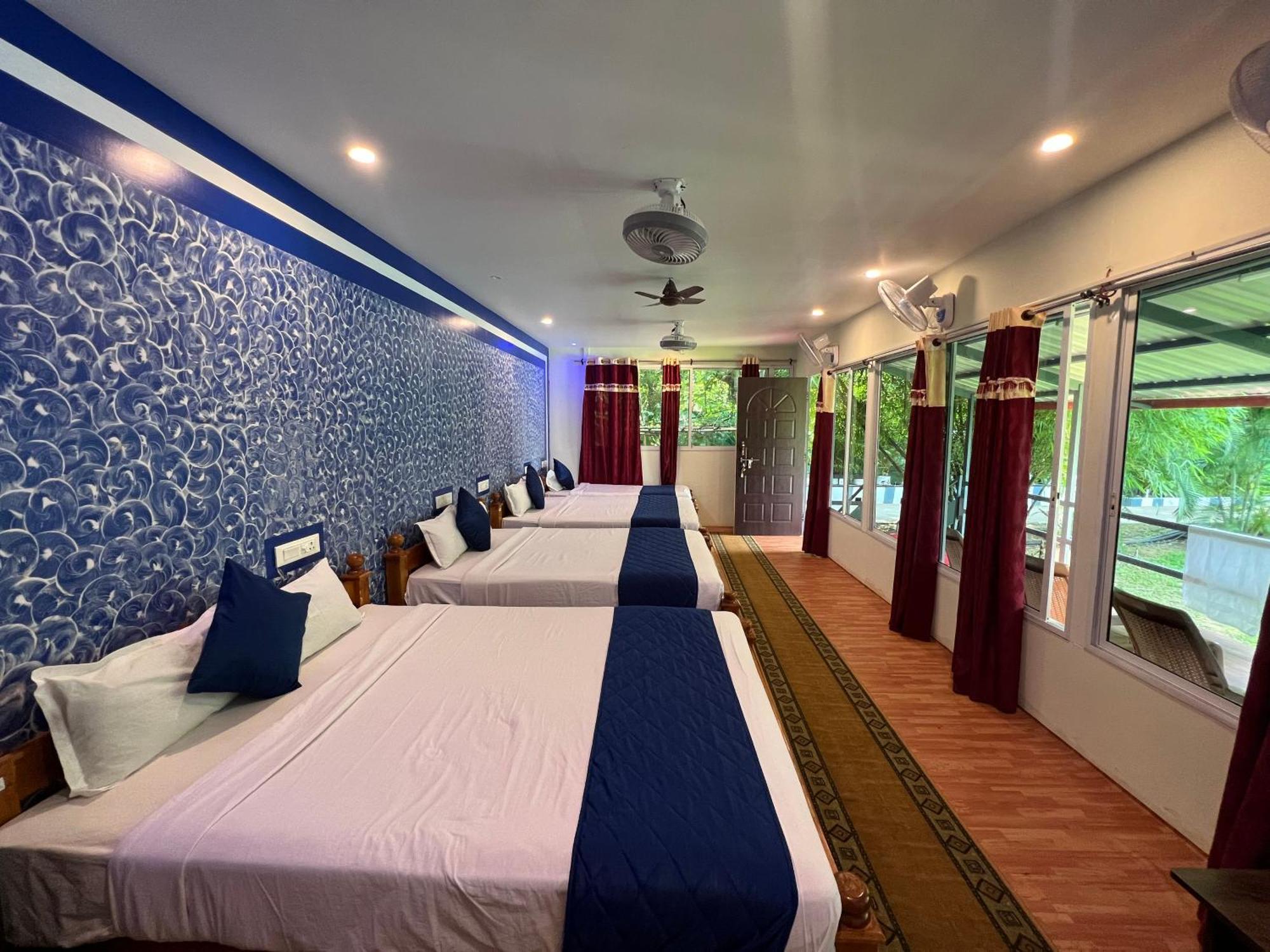 The Midway Jungle Resort Masinagudi Eksteriør billede